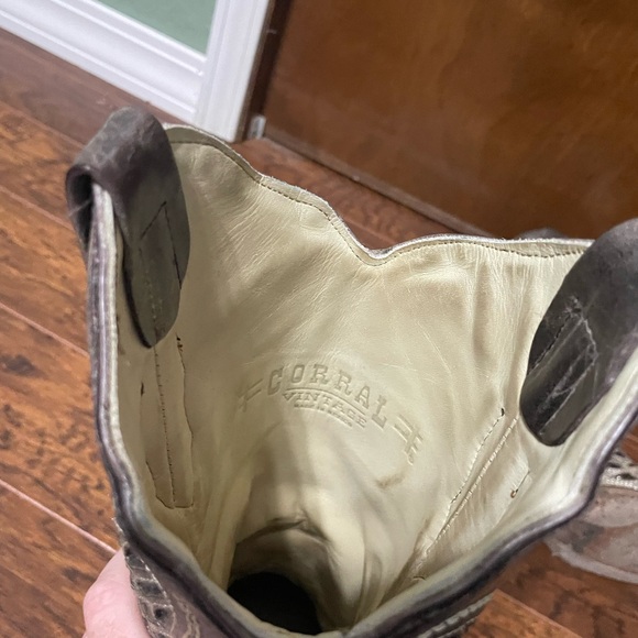 Embroidered Brown Heeled Boots - Picture 5 of 5